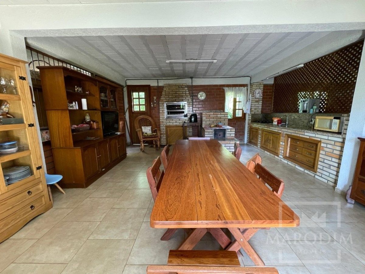 Sítio com 5156m², 3 dormitórios, Sim suíte, no bairro Interior em Marau