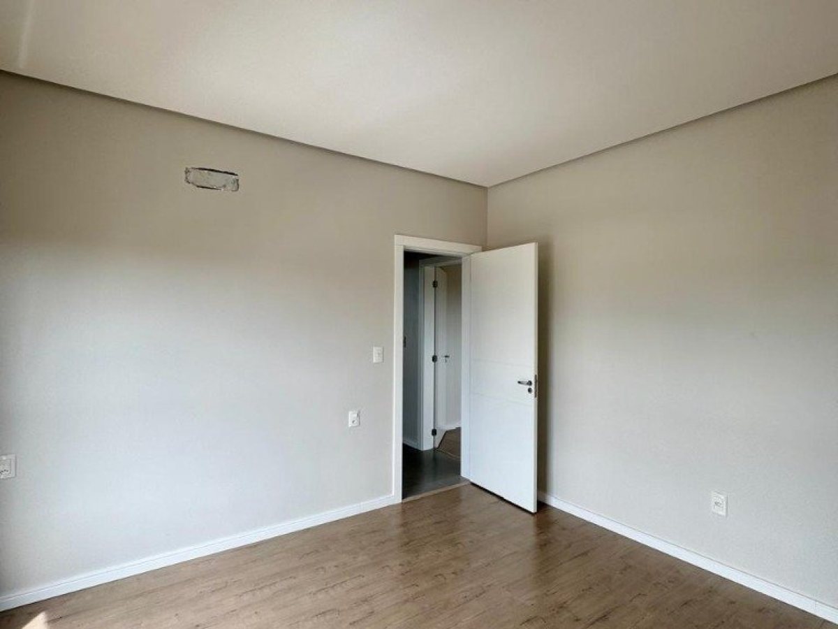 Apartamento com 76m², 2 dormitórios, Nao suíte, 1 vaga, no bairro Loteamento Colina em Marau