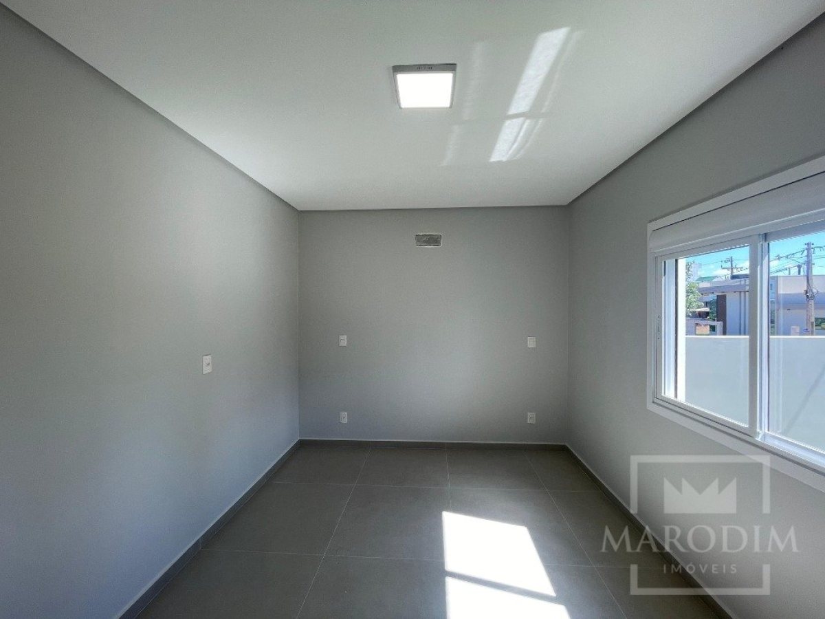 Casa com 63m², 2 dormitórios, Nao suíte, 2 vagas, no bairro Villa Bella em Marau