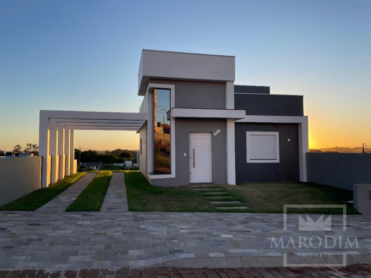 Casa com 63m², 2 dormitórios, Nao suíte, 2 vagas, no bairro Villa Bella em Marau