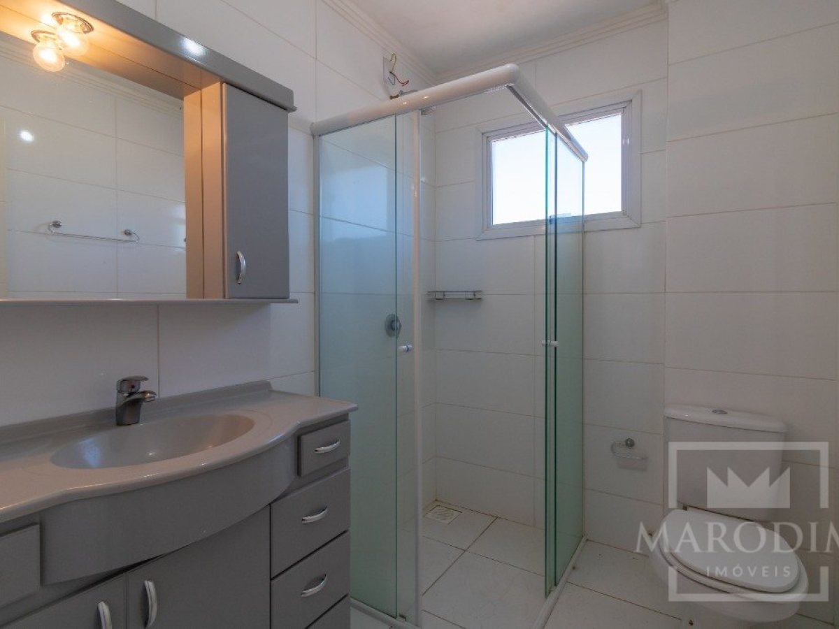 Apartamento com 122m², 3 dormitórios, Sim suíte, 1 vaga, no bairro Centro em Marau