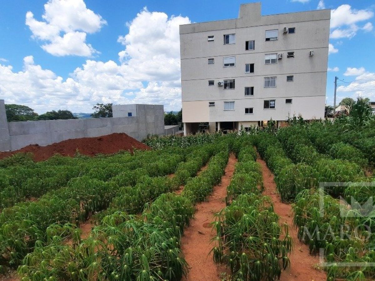 Terreno com 566m², Nao suíte, no bairro Jardim do Sol em Marau