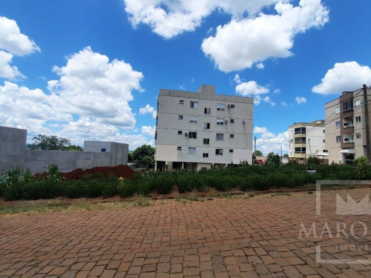 Terreno com 566m², Nao suíte, no bairro Jardim do Sol em Marau