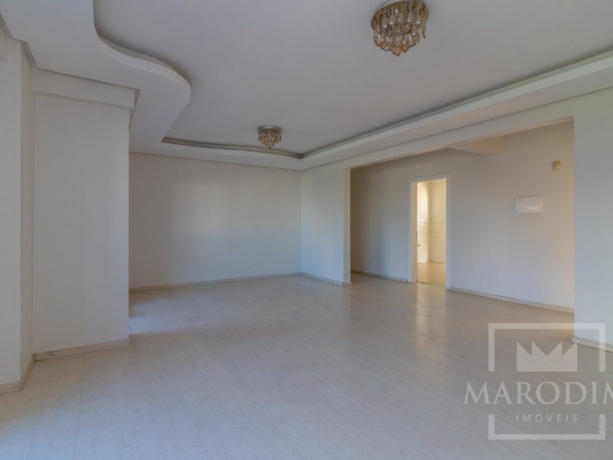 Apartamento com 261m², 3 dormitórios, Sim suíte, 2 vagas, no bairro Centro em Marau