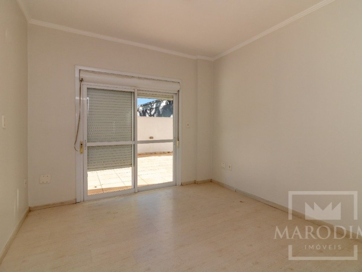 Apartamento com 261m², 3 dormitórios, Sim suíte, 2 vagas, no bairro Centro em Marau