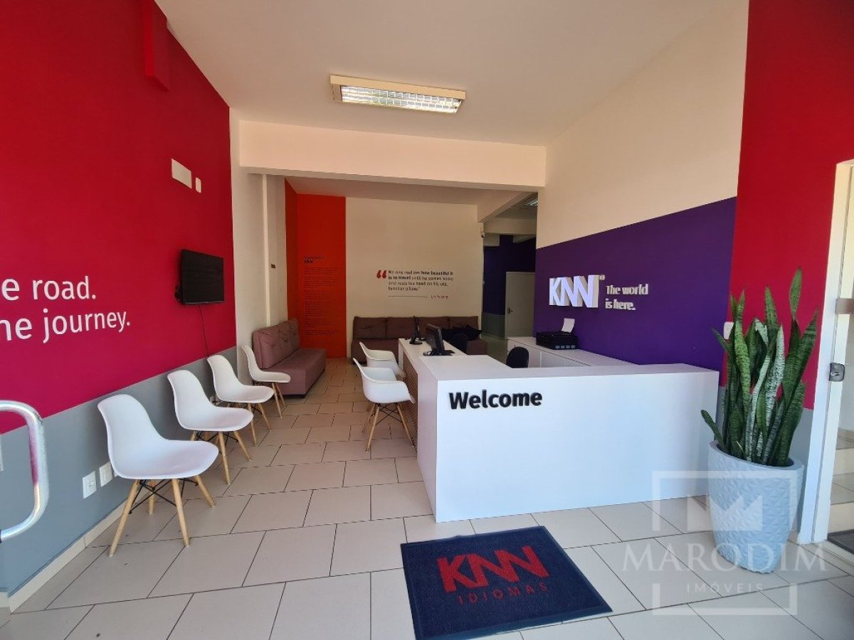 Salas/Conjuntos com 176m², Nao suíte, no bairro Centro em Marau