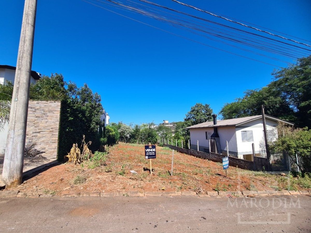 Terreno com 455m², Nao suíte, no bairro Jardim  América em Marau