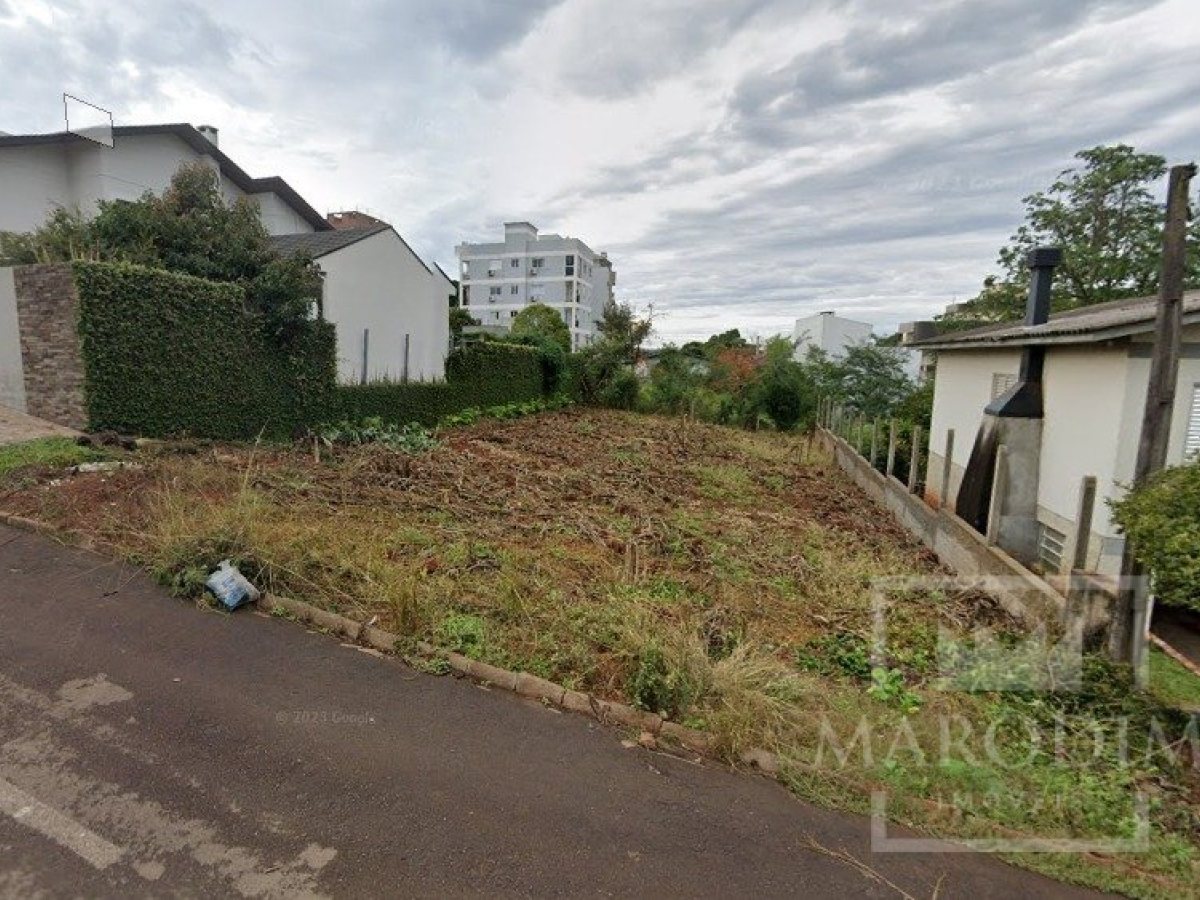 Terreno com 455m², Nao suíte, no bairro Jardim  América em Marau