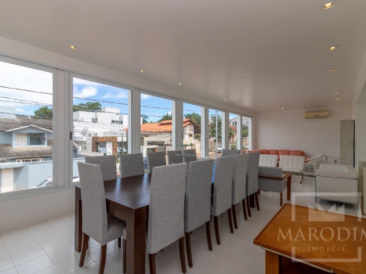 Casa com 680m², 3 dormitórios, Sim suíte, 3 vagas, no bairro Bosque em Marau