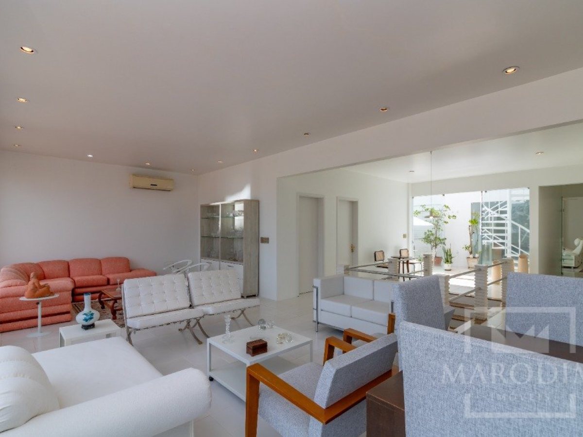 Casa com 680m², 3 dormitórios, Sim suíte, 3 vagas, no bairro Bosque em Marau