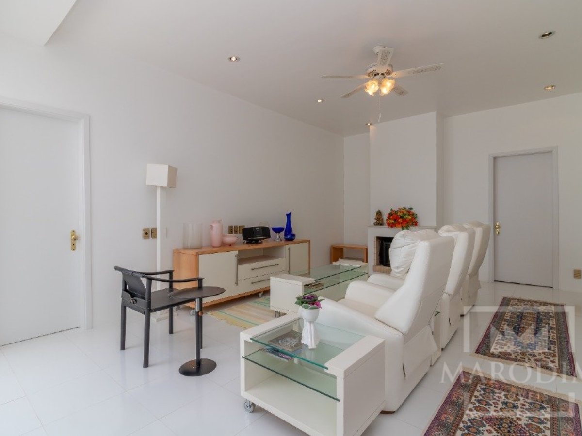 Casa com 680m², 3 dormitórios, Sim suíte, 3 vagas, no bairro Bosque em Marau