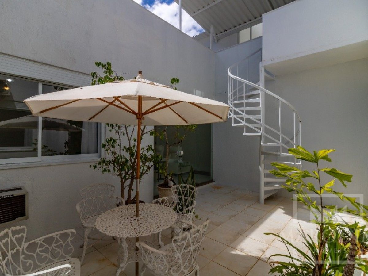 Casa com 680m², 3 dormitórios, Sim suíte, 3 vagas, no bairro Bosque em Marau