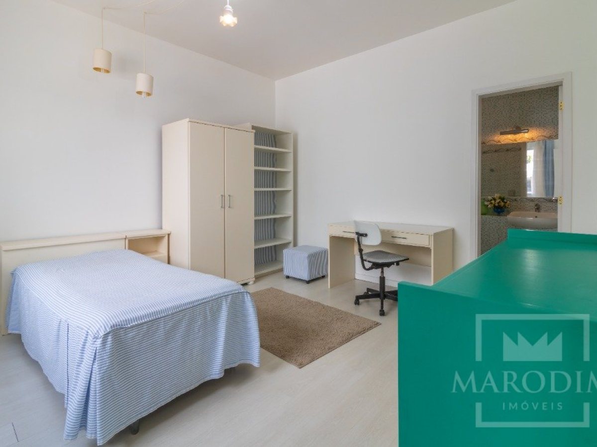 Casa com 680m², 3 dormitórios, Sim suíte, 3 vagas, no bairro Bosque em Marau