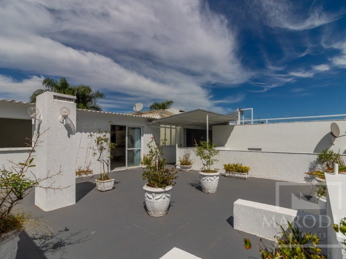 Casa com 680m², 3 dormitórios, Sim suíte, 3 vagas, no bairro Bosque em Marau