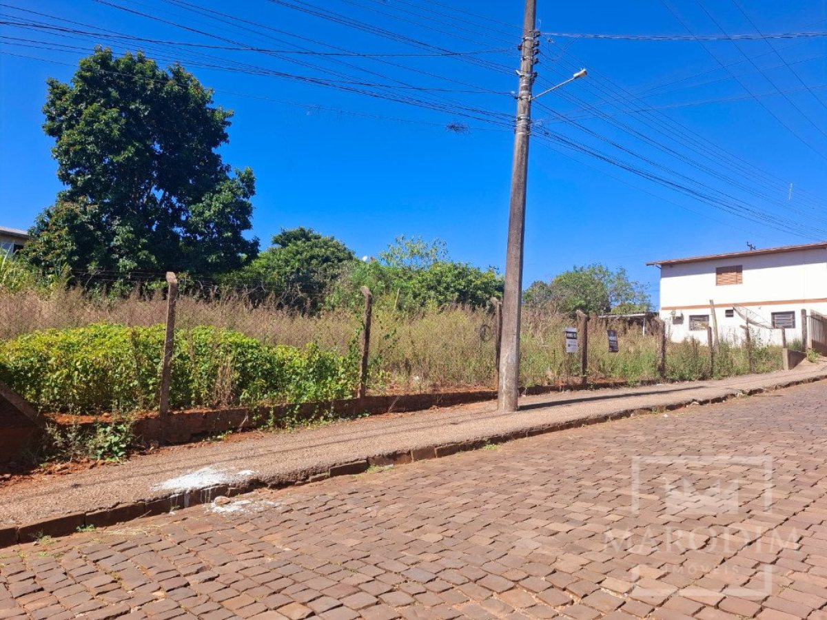 Terreno com 1165m², Nao suíte, no bairro Colina Verde em Marau