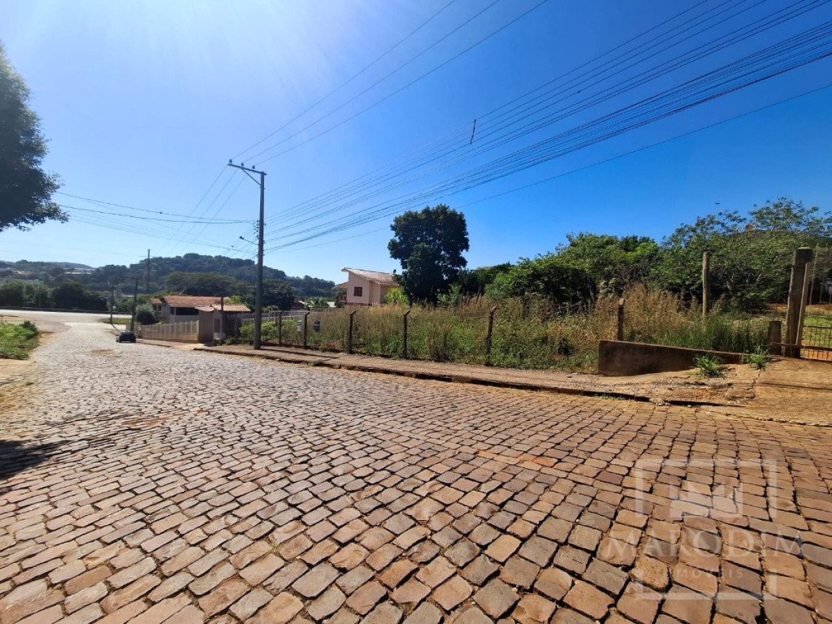 Terreno com 1165m², Nao suíte, no bairro Colina Verde em Marau