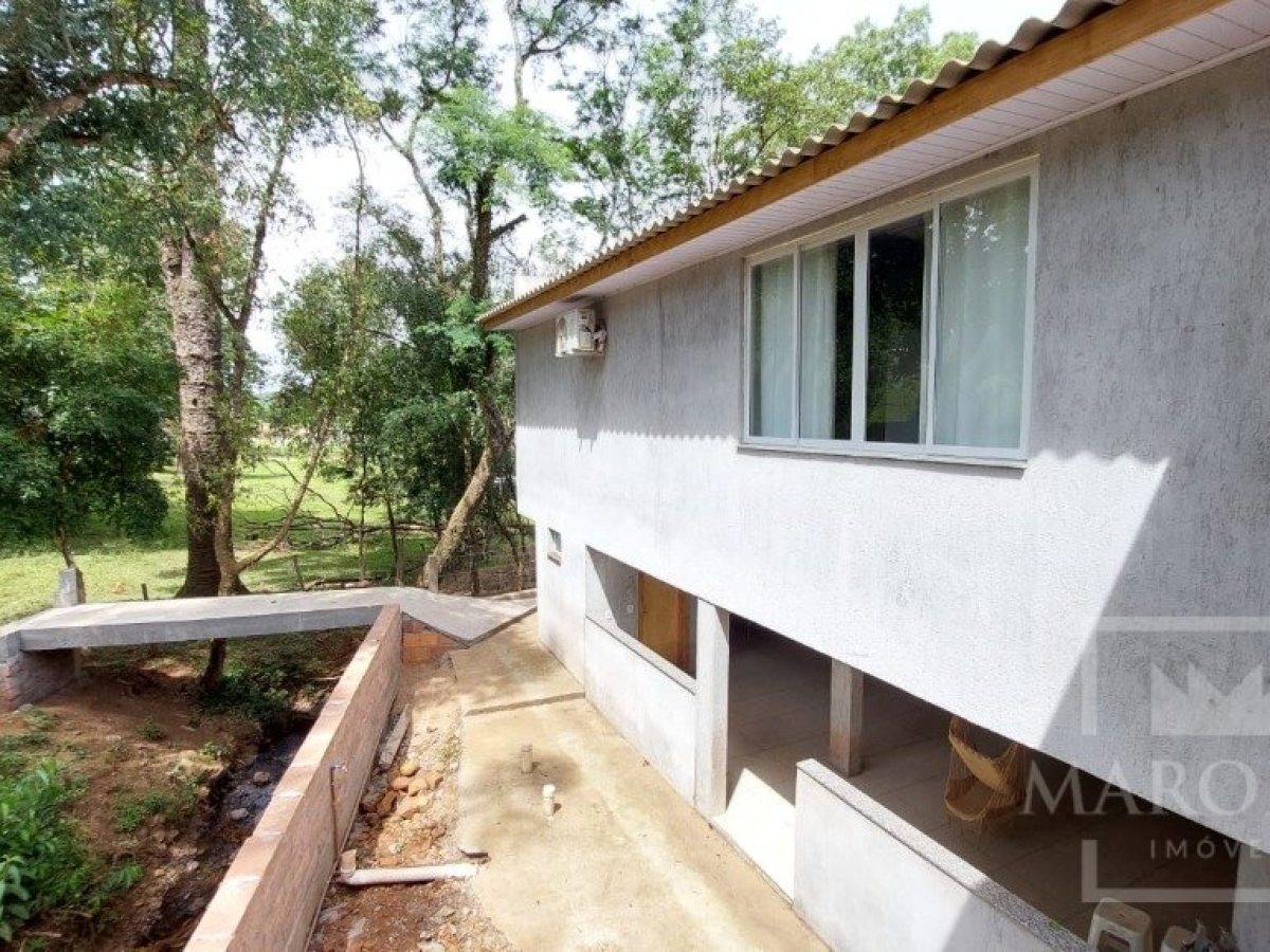 Sítio com 180m², 3 dormitórios, Nao suíte, 2 vagas, no bairro Interior Comunidade em Marau