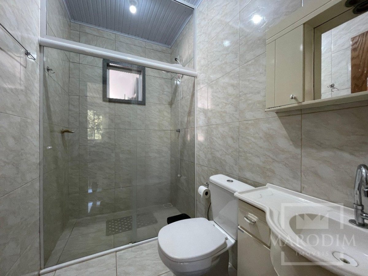 Sítio com 180m², 3 dormitórios, Nao suíte, 2 vagas, no bairro Interior Comunidade em Marau