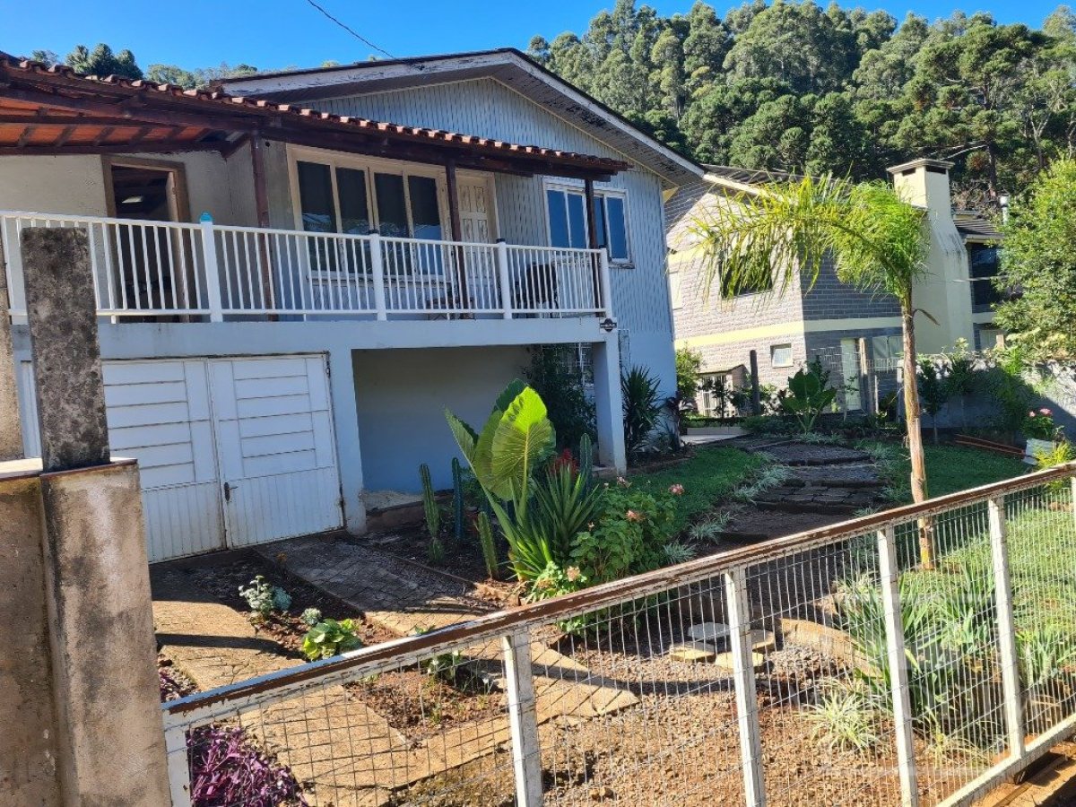 Casa com 63m², 2 dormitórios, Nao suíte, no bairro Gruta do Rio Marau em Marau