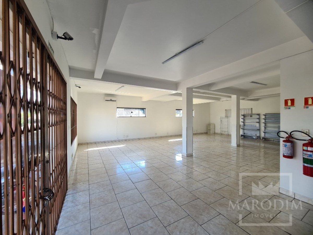 Loja com 120m², Nao suíte, no bairro José Primo Bernardi em Marau