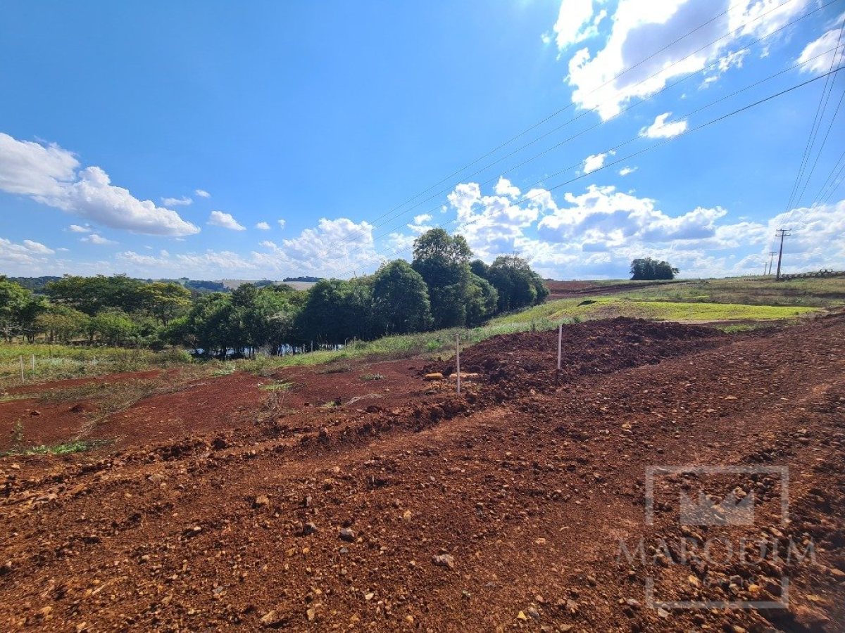 Terreno com 354m², Nao suíte, no bairro Rodovia ERS 324 em Marau