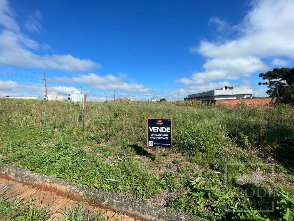 Terreno com 311m², Nao suíte, no bairro Loteamento Villa Bella em Marau