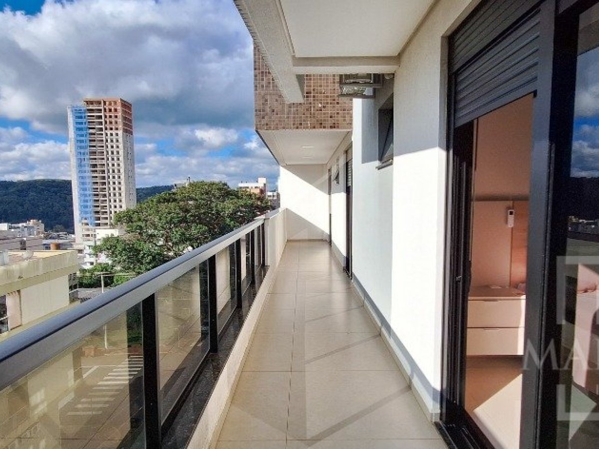 Apartamento com 153m², 3 dormitórios, Sim suíte, 1 vaga, no bairro Centro em Marau