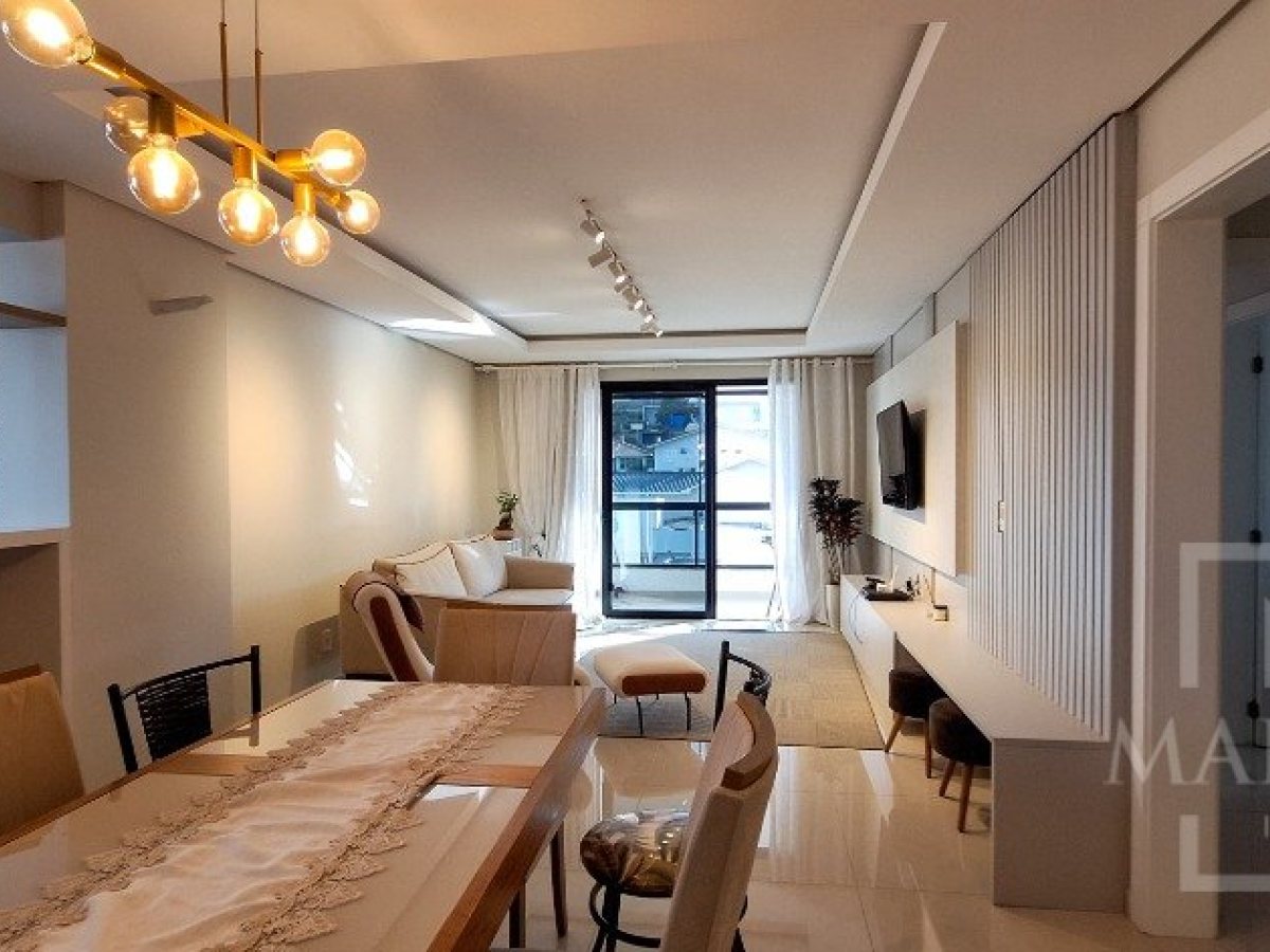 Apartamento com 153m², 3 dormitórios, Sim suíte, 1 vaga, no bairro Centro em Marau