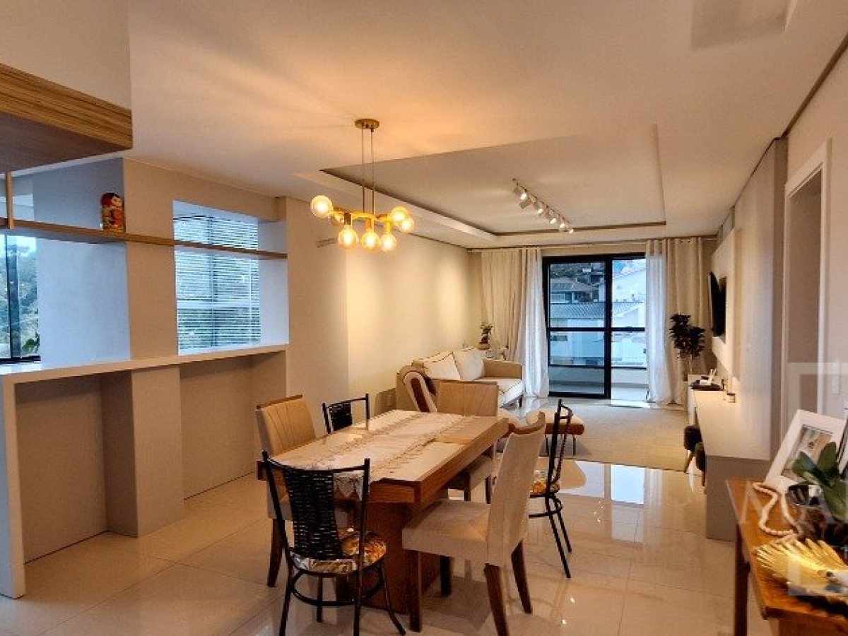 Apartamento com 153m², 3 dormitórios, Sim suíte, 1 vaga, no bairro Centro em Marau