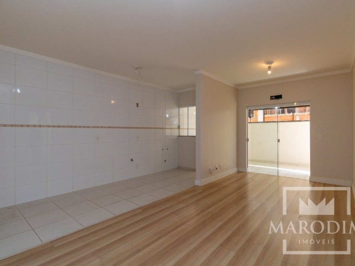 Apartamento com 94m², 2 dormitórios, Sim suíte, 1 vaga, no bairro Centro em Marau