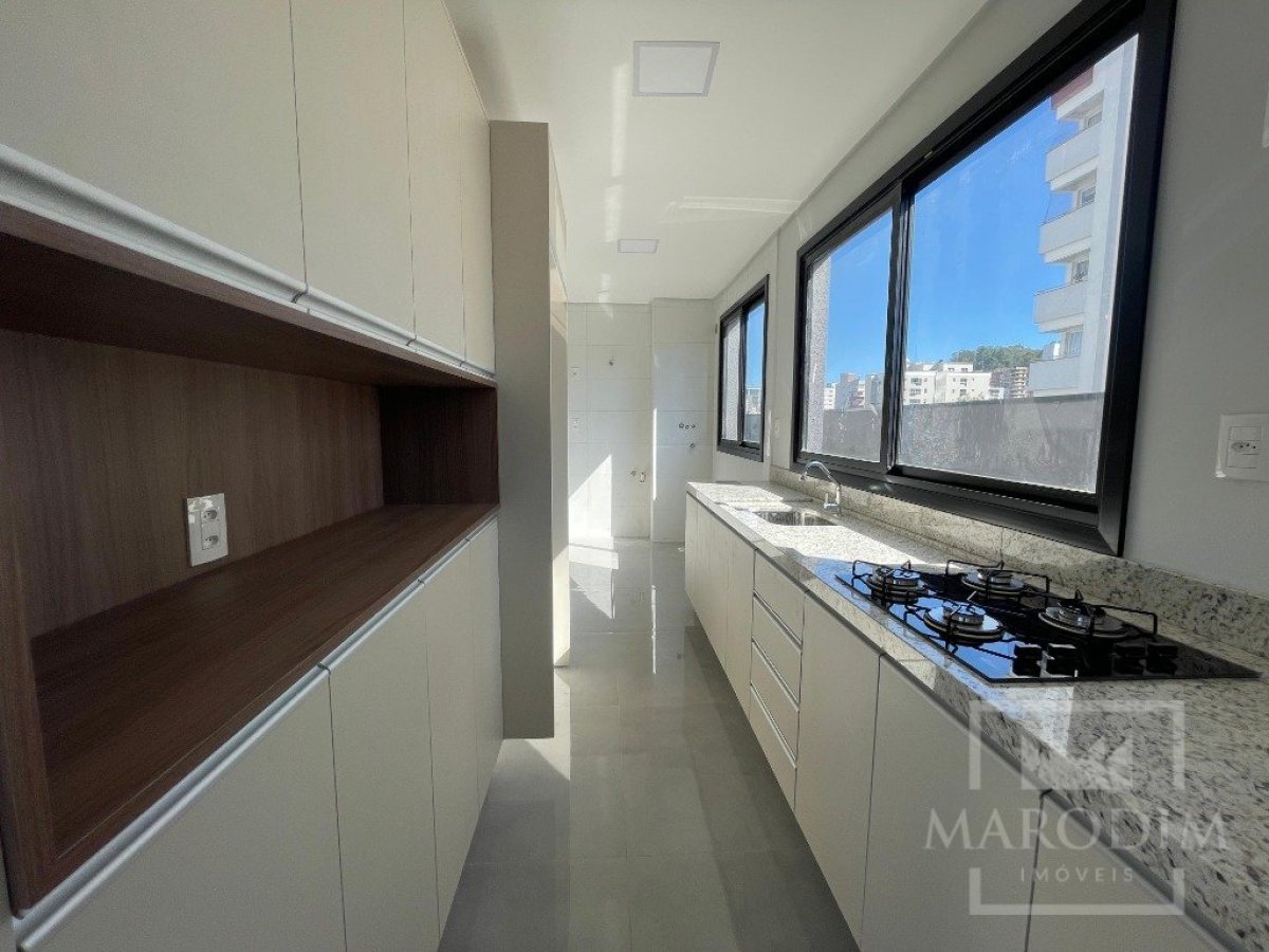 Apartamento com 80m², 2 dormitórios, Sim suíte, 1 vaga, no bairro Centro em Marau