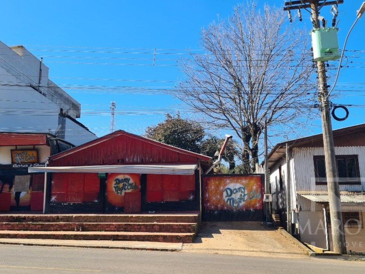 Terreno com 600m², Nao suíte, no bairro Loteamento Vicente Riva em Marau