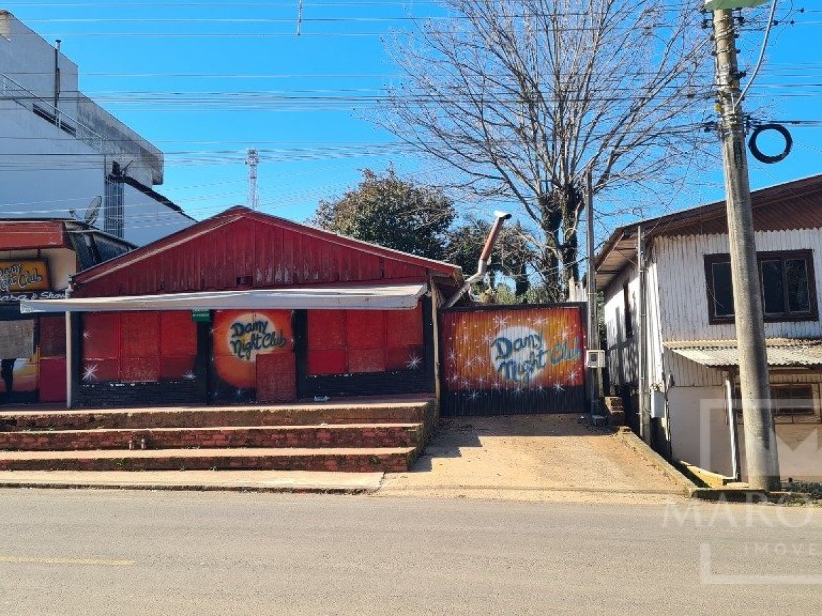 Terreno com 600m², Nao suíte, no bairro Loteamento Vicente Riva em Marau