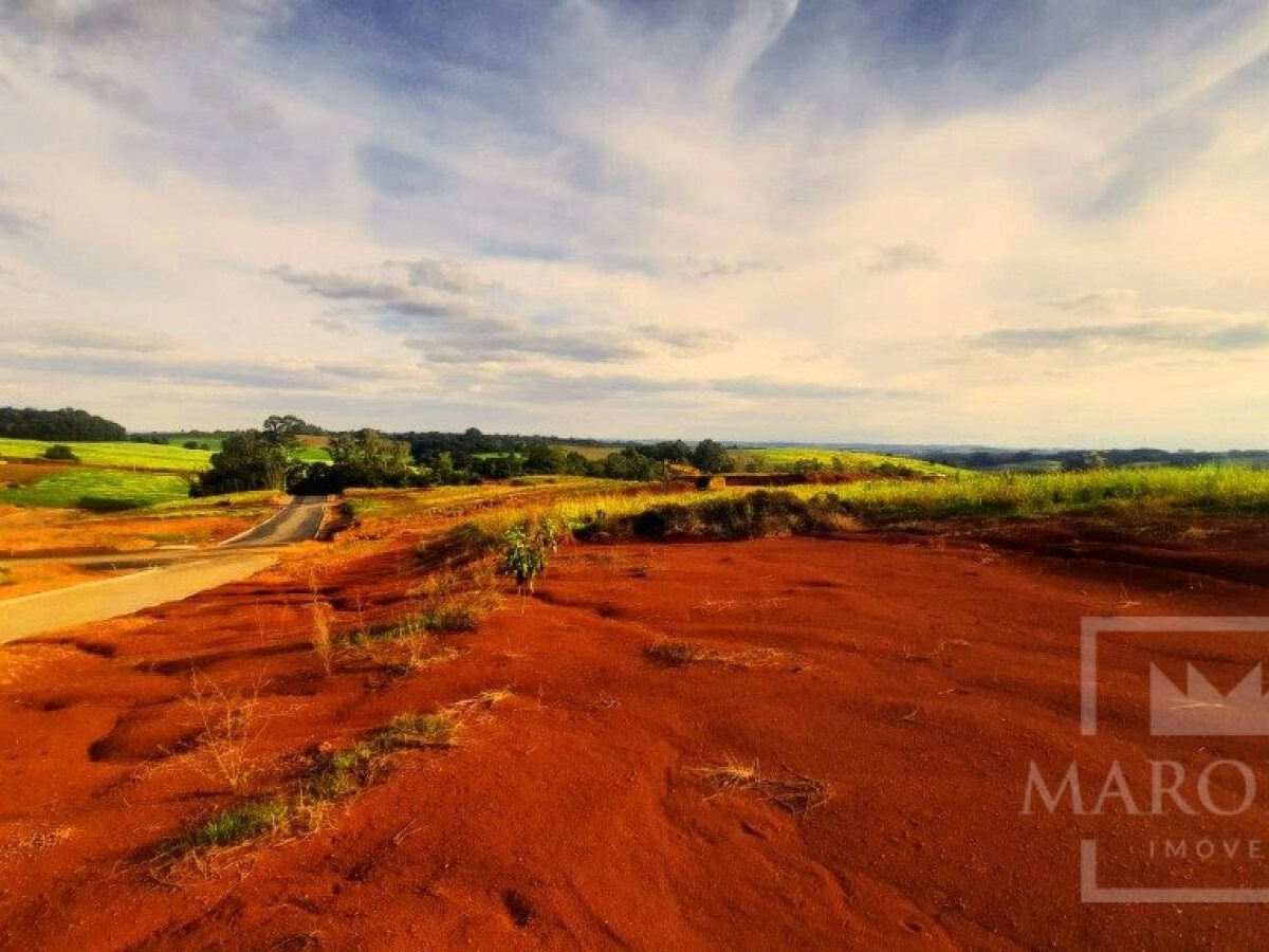 Terreno com 313m², Nao suíte, no bairro Loteamento Garden em Marau
