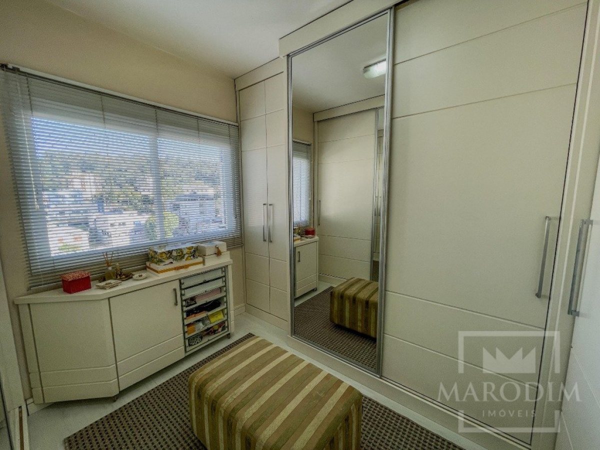 Cobertura com 215m², 3 dormitórios, Sim suíte, 1 vaga, no bairro Centro em Marau