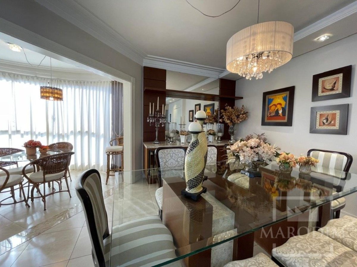 Cobertura com 215m², 3 dormitórios, Sim suíte, 1 vaga, no bairro Centro em Marau