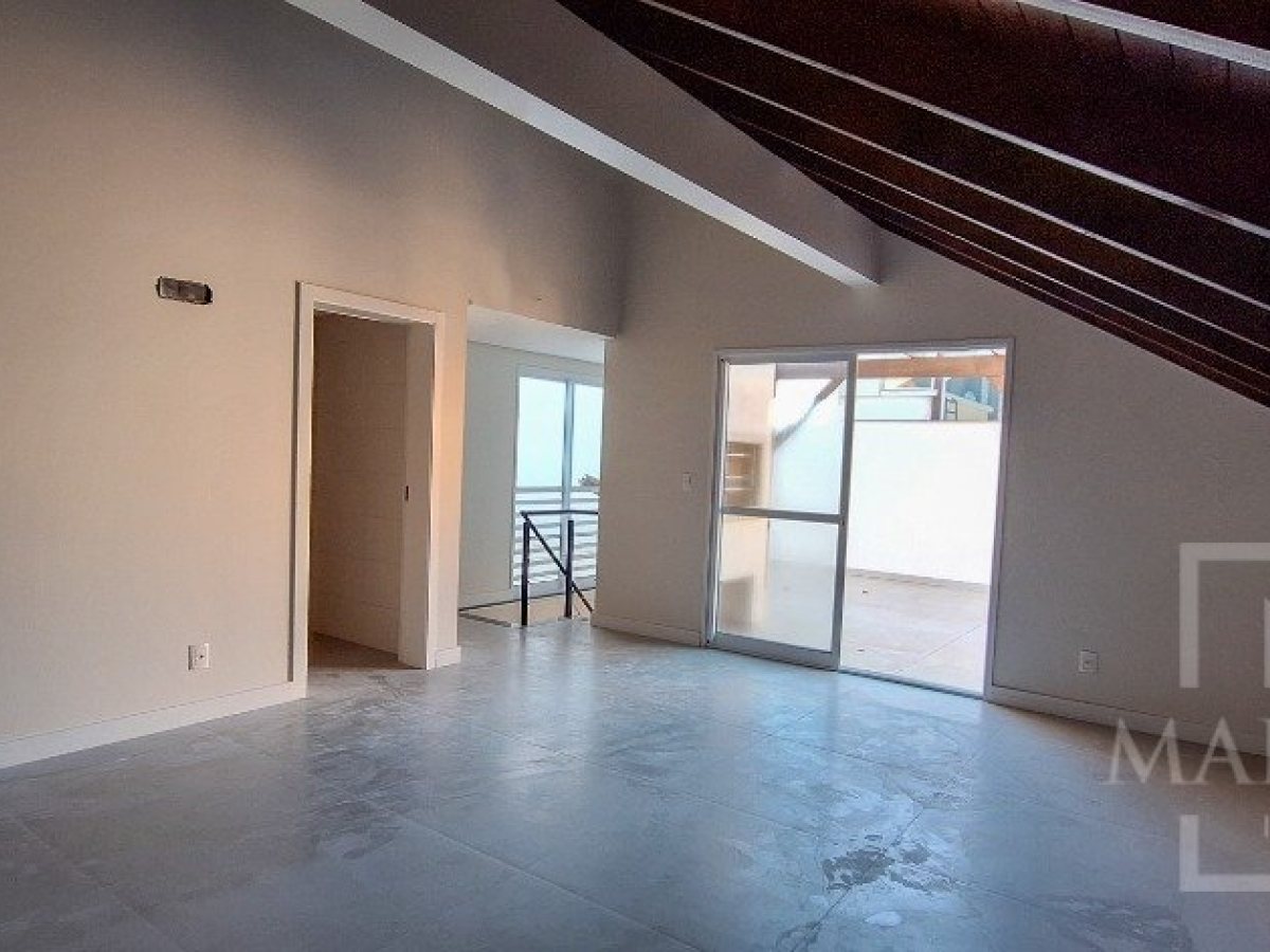 Cobertura com 137m², 2 dormitórios, Sim suíte, 1 vaga, no bairro Centro em Marau