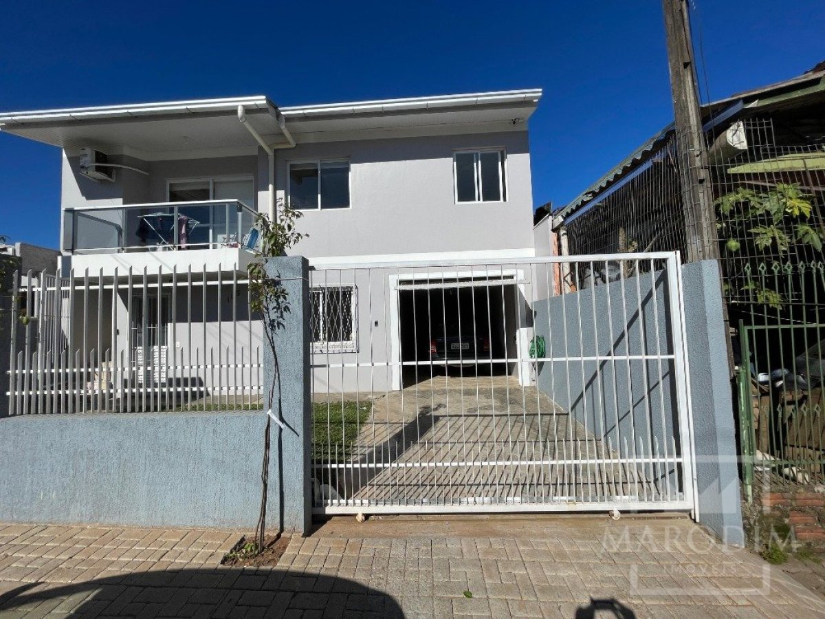 Salas/Conjuntos com 60m², Nao suíte, no bairro Est RS 324 Saída Passo Fundo, Trevo Saída, 1000 em Marau