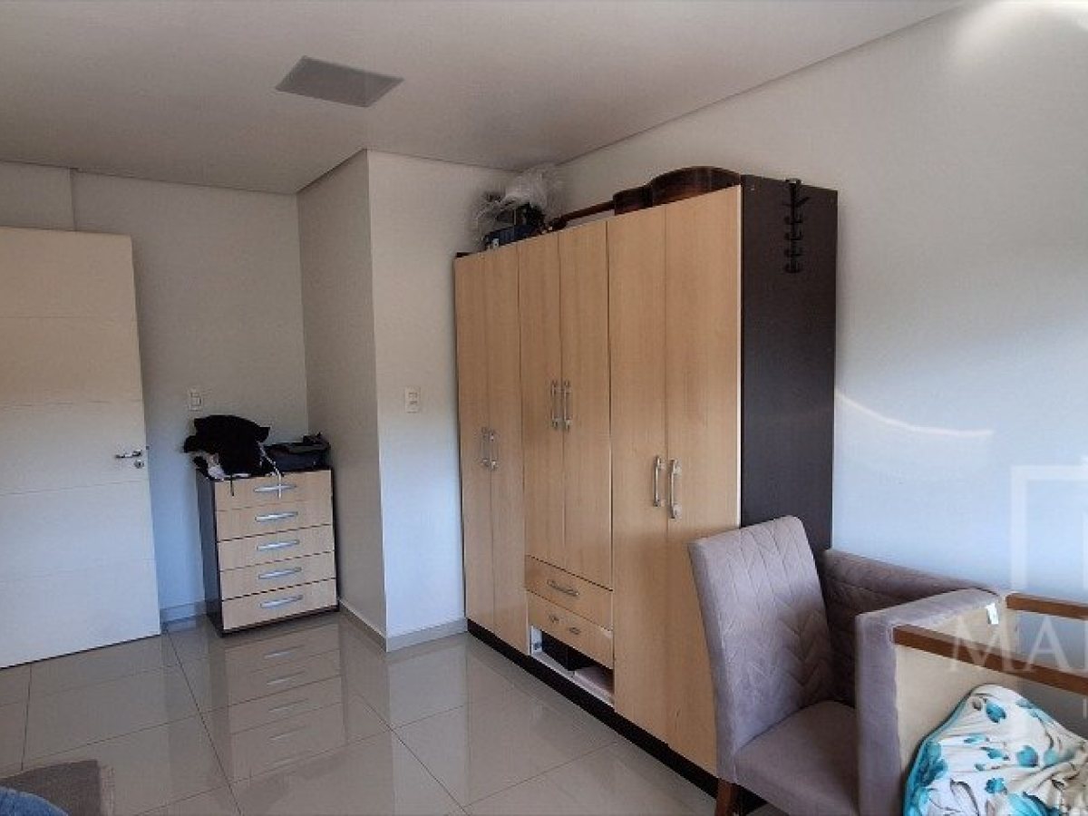 Apartamento com 127m², 2 dormitórios, Sim suíte, 2 vagas, no bairro Centro em Marau
