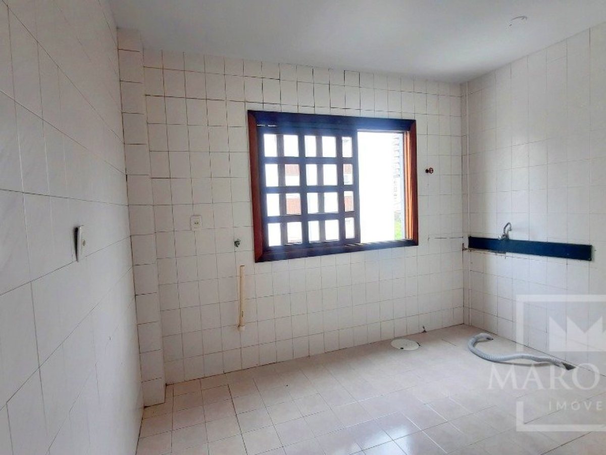 Apartamento com 44m², 1 dormitório, Nao suíte, 1 vaga, no bairro Centro em Marau
