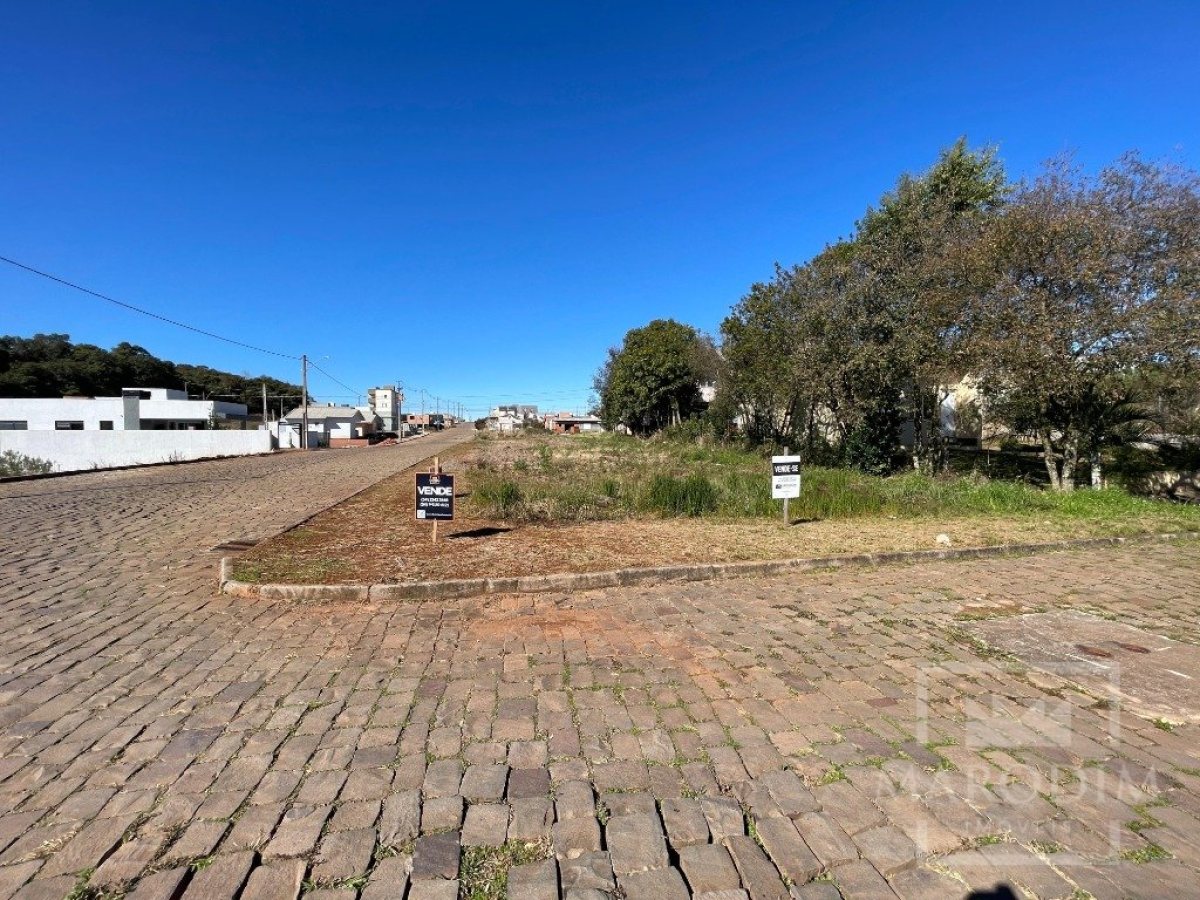 Terreno com 314m², Nao suíte, no bairro Loteamento Bem Viver ll em Marau