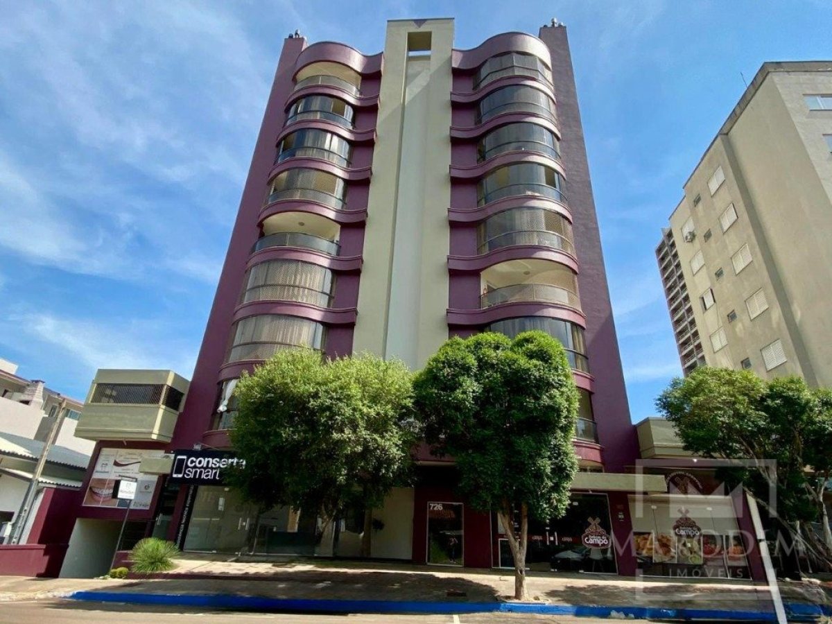 Apartamento com 108m², 3 dormitórios, Nao suíte, 1 vaga, no bairro Centro em Marau