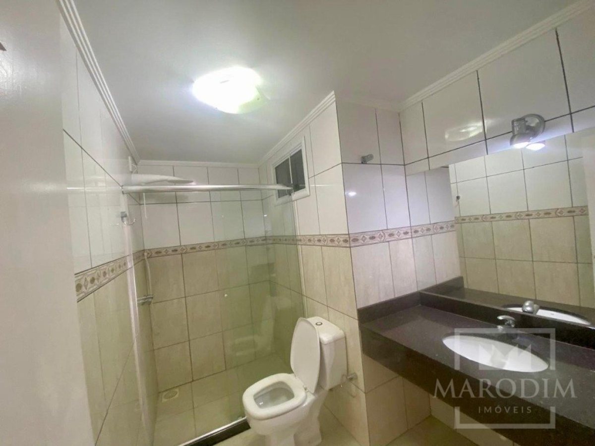 Apartamento com 108m², 3 dormitórios, Nao suíte, 1 vaga, no bairro Centro em Marau