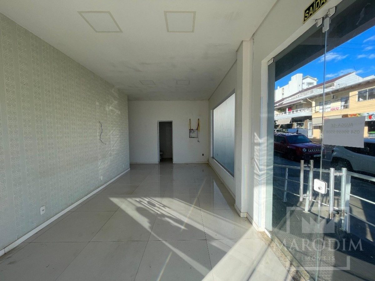 Loja com 100m², Nao suíte, no bairro Centro em Casca