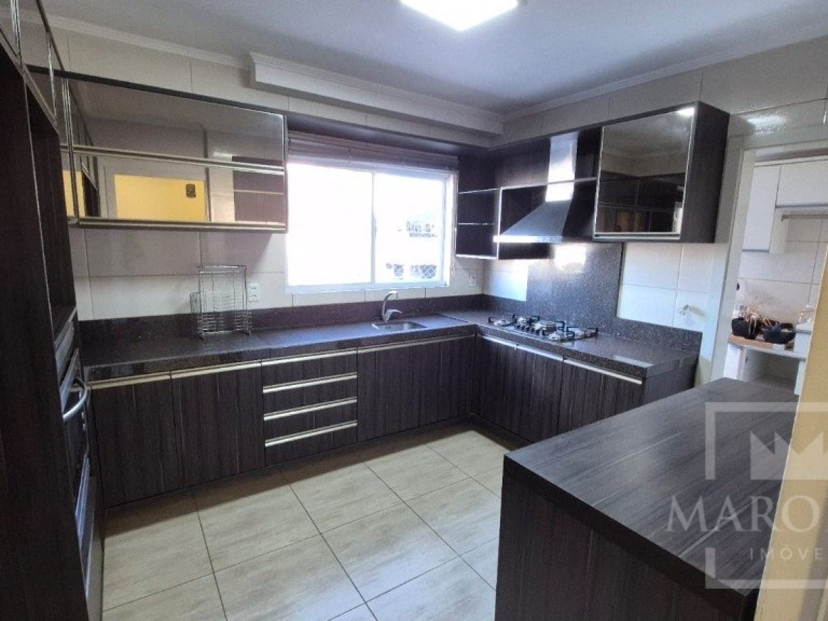 Apartamento com 111m², 3 dormitórios, Sim suíte, 1 vaga, no bairro Centro em Marau