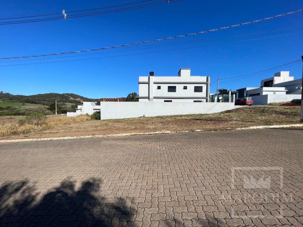 Terreno com 300m², Nao suíte, no bairro Reserva do Parque em Marau