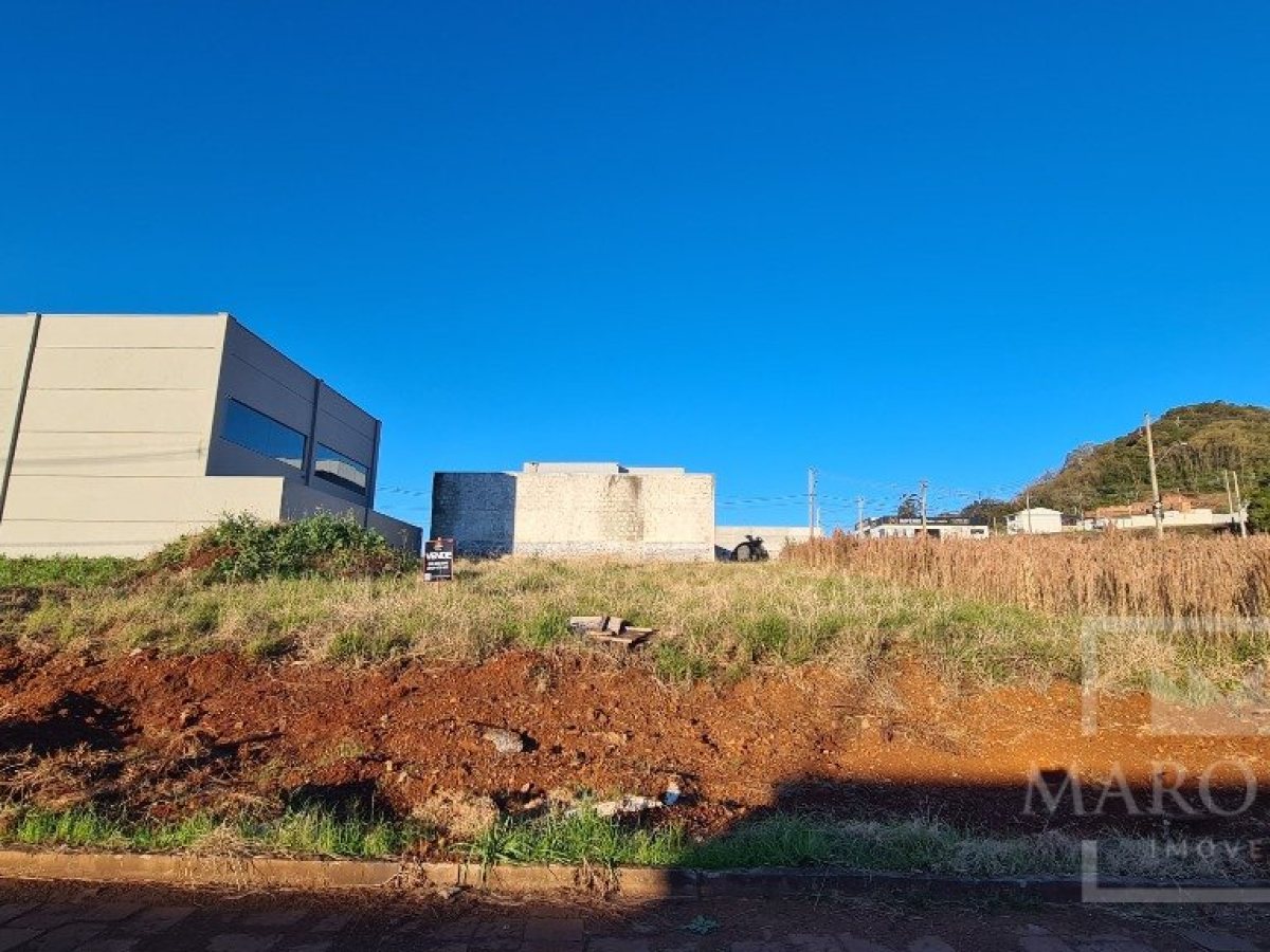 Terreno com 300m², Nao suíte, no bairro Residencial Vivere em Marau