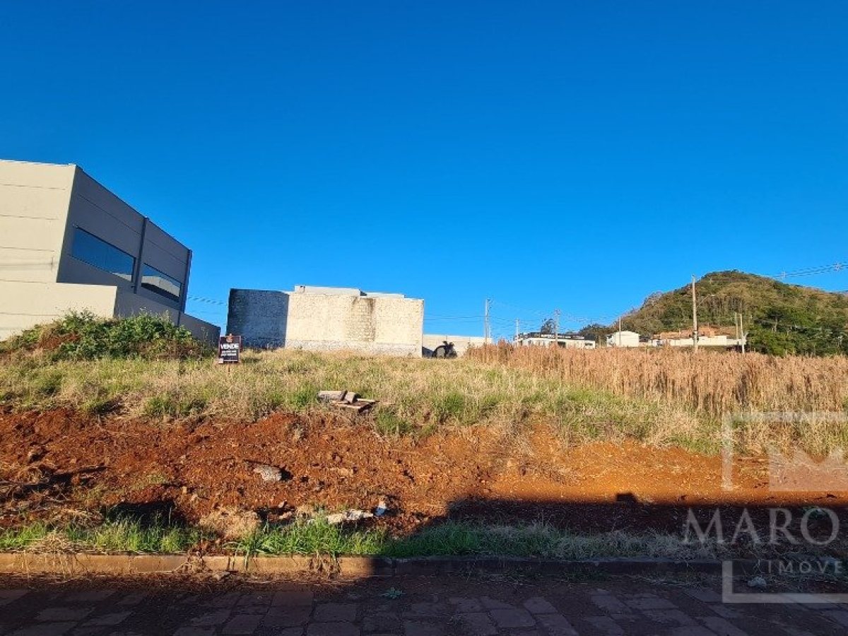 Terreno com 300m², Nao suíte, no bairro Residencial Vivere em Marau