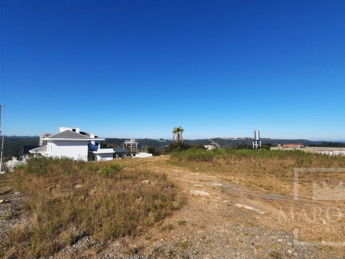 Terreno com 451m², Nao suíte, no bairro Loteamento Altos da Montanha em Marau
