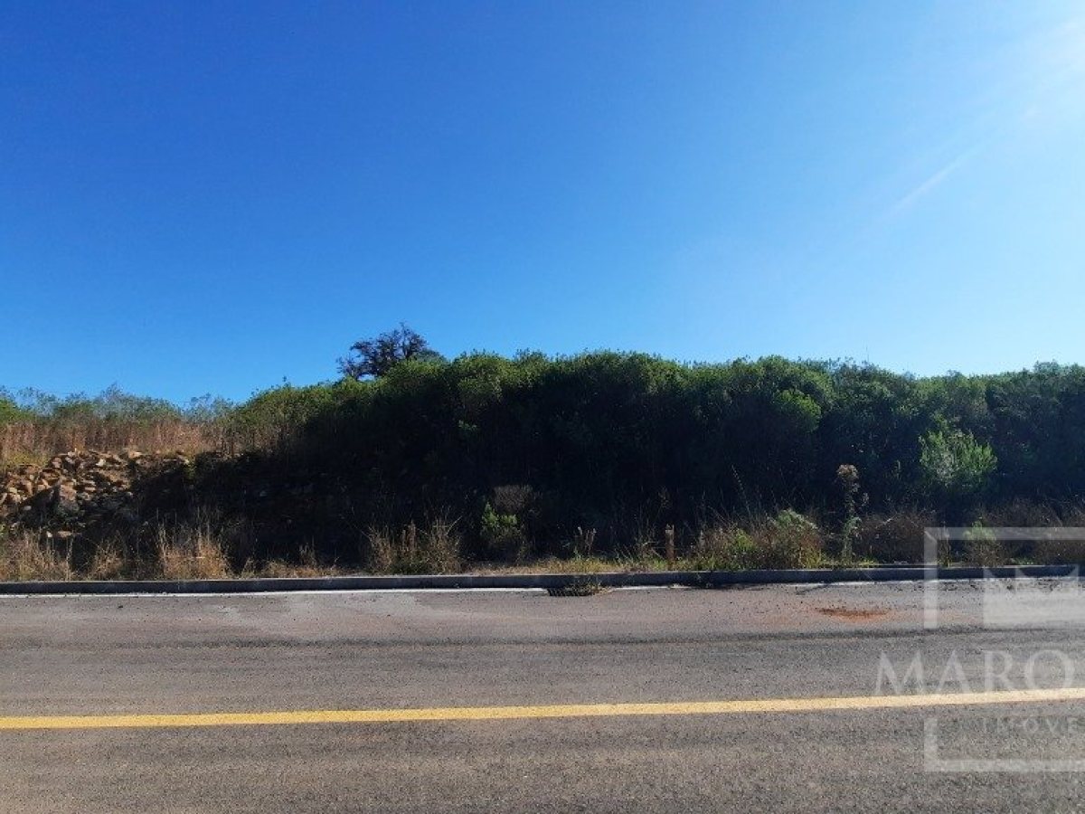 Terreno com 808m², Nao suíte, no bairro Loteamento Altos da Montanha em Marau